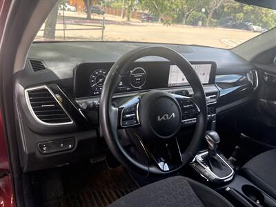 2024 Kia Seltos S   - Photo 17 - Dallas, TX 75252