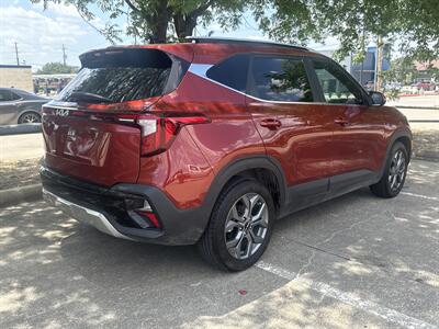 2024 Kia Seltos S   - Photo 7 - Dallas, TX 75252