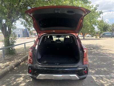 2024 Kia Seltos S   - Photo 14 - Dallas, TX 75252