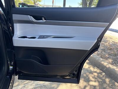 2025 Hyundai PALISADE SEL   - Photo 13 - Dallas, TX 75252