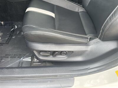 2025 Toyota Camry SE   - Photo 15 - Dallas, TX 75252