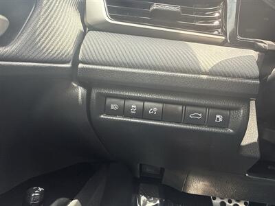 2025 Toyota Camry SE   - Photo 29 - Dallas, TX 75252