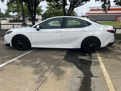 2025 Toyota Camry SE   - Photo 4 - Dallas, TX 75252