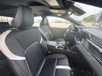 2025 Toyota Camry SE   - Photo 33 - Dallas, TX 75252