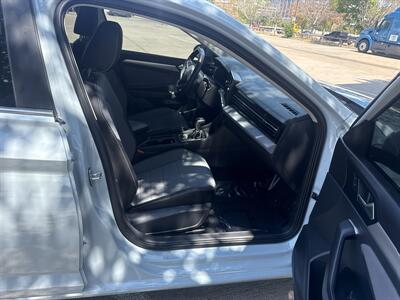 2025 Volkswagen Jetta SE   - Photo 19 - Dallas, TX 75252