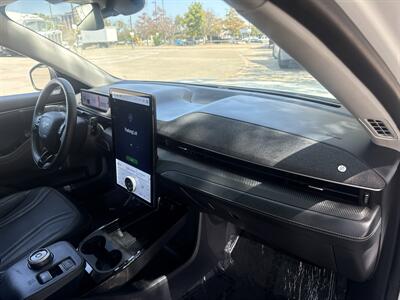 2024 Ford Mustang Mach-E Premium - Photo 10 - Dallas, TX 75252