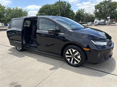 2025 Honda Odyssey EX-L   - Photo 17 - Dallas, TX 75252