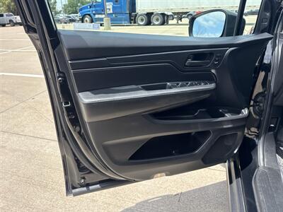 2025 Honda Odyssey EX-L   - Photo 10 - Dallas, TX 75252