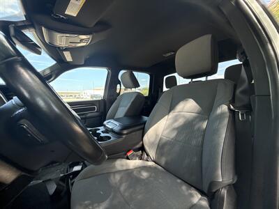 2024 RAM 2500 Big Horn   - Photo 32 - Dallas, TX 75252