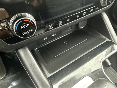 2025 Mitsubishi Outlander SE   - Photo 34 - Dallas, TX 75252