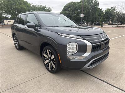 2025 Mitsubishi Outlander SE   - Photo 9 - Dallas, TX 75252