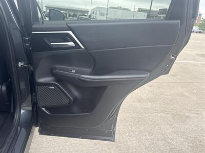2025 Mitsubishi Outlander SE   - Photo 12 - Dallas, TX 75252