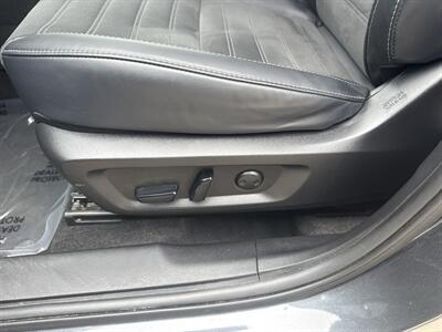 2025 Mitsubishi Outlander SE   - Photo 18 - Dallas, TX 75252