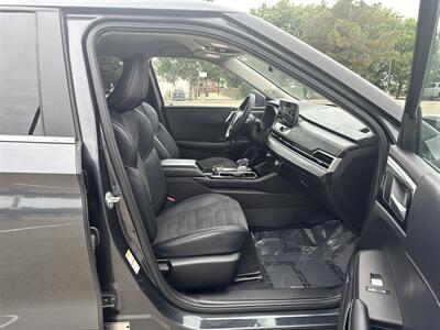 2025 Mitsubishi Outlander SE   - Photo 19 - Dallas, TX 75252