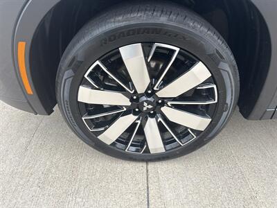 2025 Mitsubishi Outlander SE   - Photo 39 - Dallas, TX 75252
