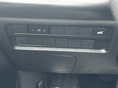 2025 Mitsubishi Outlander SE   - Photo 32 - Dallas, TX 75252