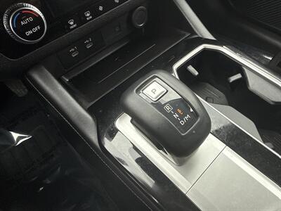 2025 Mitsubishi Outlander SE   - Photo 30 - Dallas, TX 75252