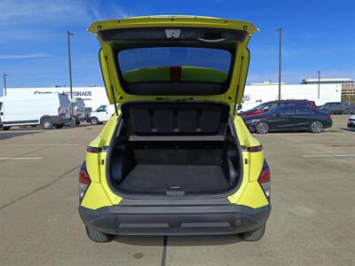 2024 Hyundai KONA SEL   - Photo 16 - Dallas, TX 75252