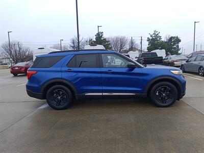 2022 Ford Explorer XLT   - Photo 8 - Dallas, TX 75252