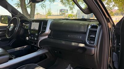 2024 RAM 1500 Laramie   - Photo 19 - Dallas, TX 75252