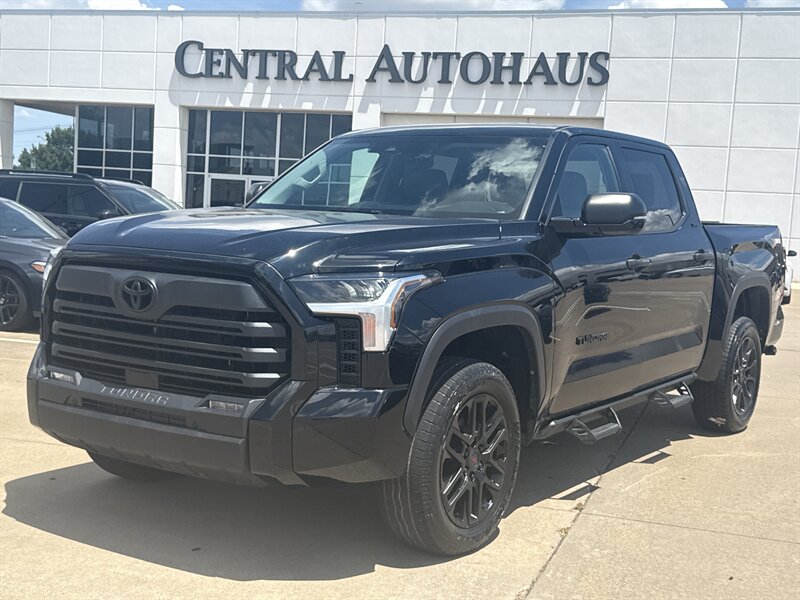 2023 Toyota Tundra SR5 - Photo 1 - Dallas, TX 75252