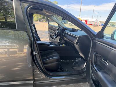 2025 Mazda CX-50 2.5 S Premium - Photo 19 - Dallas, TX 75252