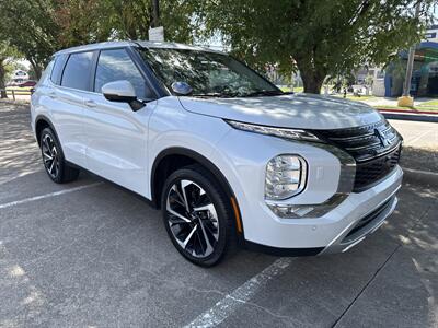 2024 Mitsubishi Outlander SE   - Photo 9 - Dallas, TX 75252