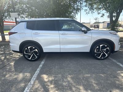 2024 Mitsubishi Outlander SE   - Photo 8 - Dallas, TX 75252