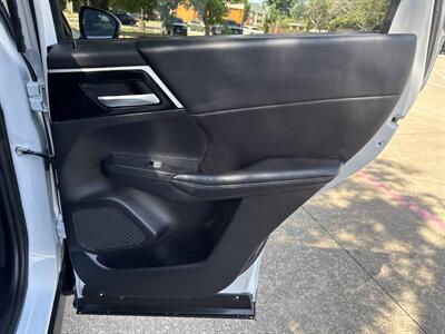 2024 Mitsubishi Outlander SE   - Photo 12 - Dallas, TX 75252