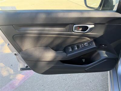 2025 Honda Civic LX   - Photo 10 - Dallas, TX 75252