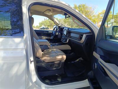 2023 Ford Expedition MAX XLT   - Photo 19 - Dallas, TX 75252