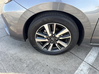 2025 Nissan Versa SV   - Photo 34 - Dallas, TX 75252