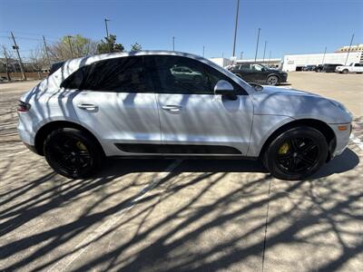 2015 Porsche Macan S   - Photo 8 - Dallas, TX 75252