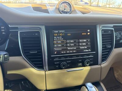 2015 Porsche Macan S   - Photo 30 - Dallas, TX 75252