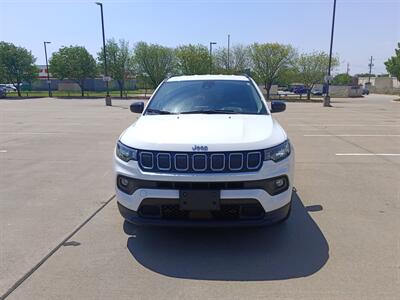 2022 Jeep Compass Latitude   - Photo 2 - Dallas, TX 75252