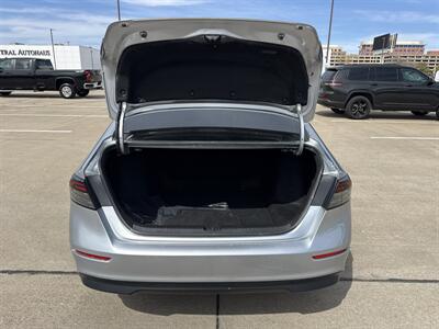 2024 Honda Accord Hybrid Sport   - Photo 14 - Dallas, TX 75252