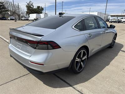 2024 Honda Accord Hybrid Sport   - Photo 7 - Dallas, TX 75252