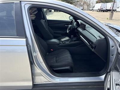 2024 Honda Accord Hybrid Sport   - Photo 18 - Dallas, TX 75252