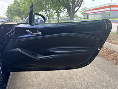 2025 Mazda MX-5 Miata RF Grand Touring   - Photo 12 - Dallas, TX 75252