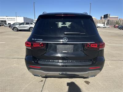 2022 Mercedes-Benz GLB GLB 250   - Photo 6 - Dallas, TX 75252