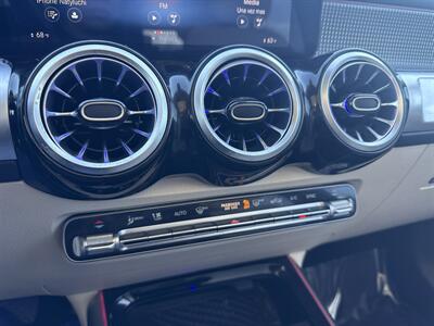 2022 Mercedes-Benz GLB GLB 250   - Photo 36 - Dallas, TX 75252