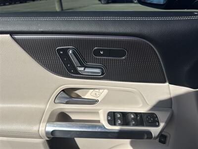 2022 Mercedes-Benz GLB GLB 250   - Photo 11 - Dallas, TX 75252