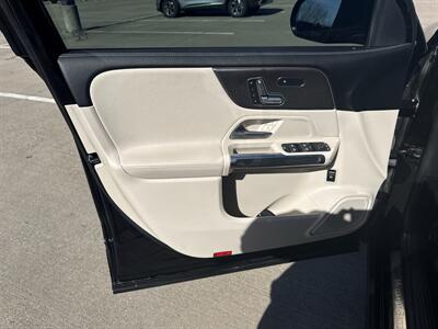 2022 Mercedes-Benz GLB GLB 250   - Photo 10 - Dallas, TX 75252