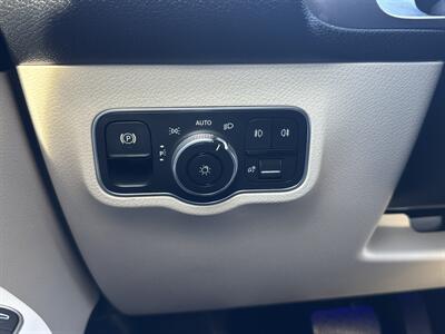 2022 Mercedes-Benz GLB GLB 250   - Photo 37 - Dallas, TX 75252