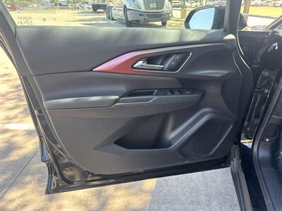 2024 Chevrolet Equinox EV Launch Edition EV RS - Photo 10 - Dallas, TX 75252