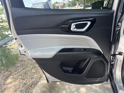 2025 Jeep Compass Limited   - Photo 12 - Dallas, TX 75252