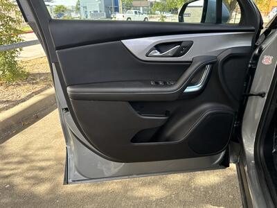 2025 Chevrolet Blazer LT   - Photo 10 - Dallas, TX 75252