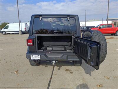 2021 Jeep Wrangler Sport   - Photo 13 - Dallas, TX 75252