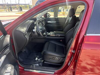 2025 Genesis GV70 2.5T Standard   - Photo 18 - Dallas, TX 75252