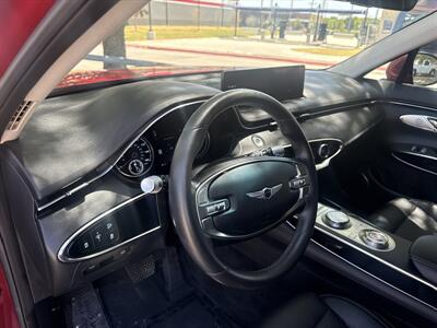 2025 Genesis GV70 2.5T Standard   - Photo 11 - Dallas, TX 75252